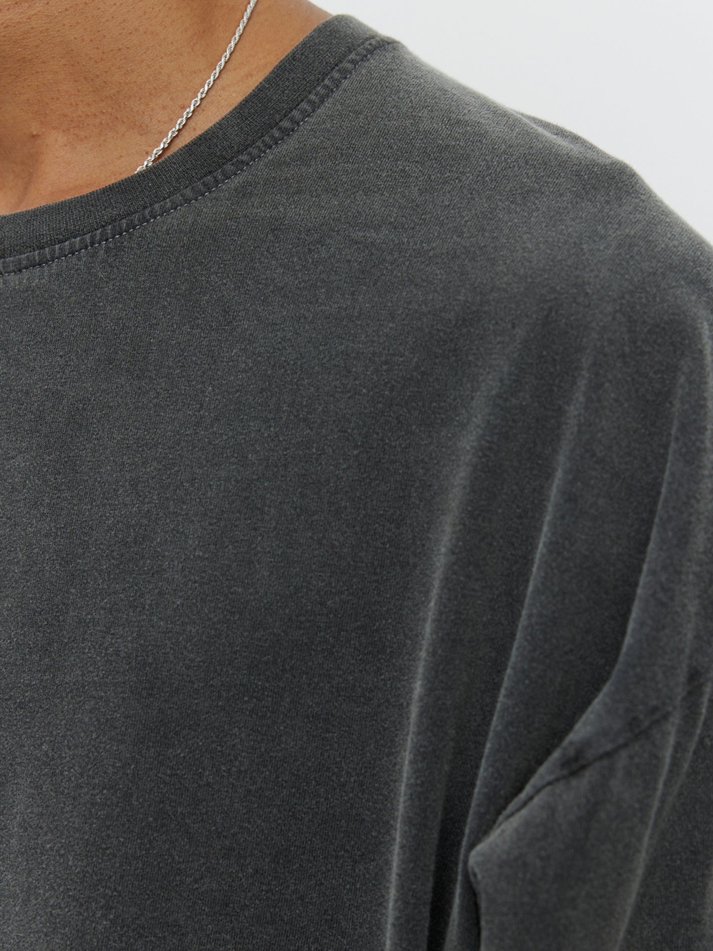 #color_washed-graphite