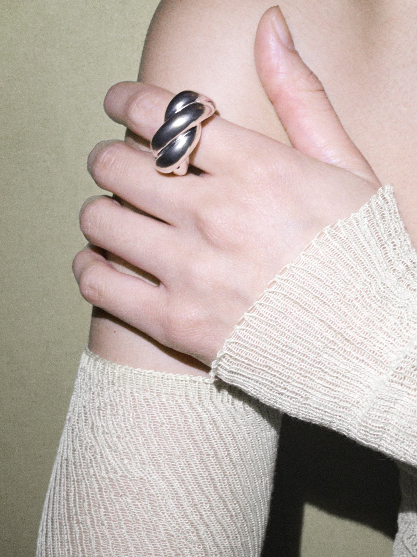 #color_sterling-silver