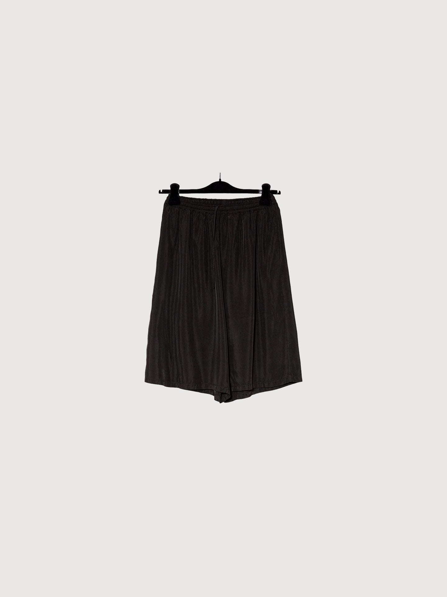 No. 259 Cupro Short Trousers