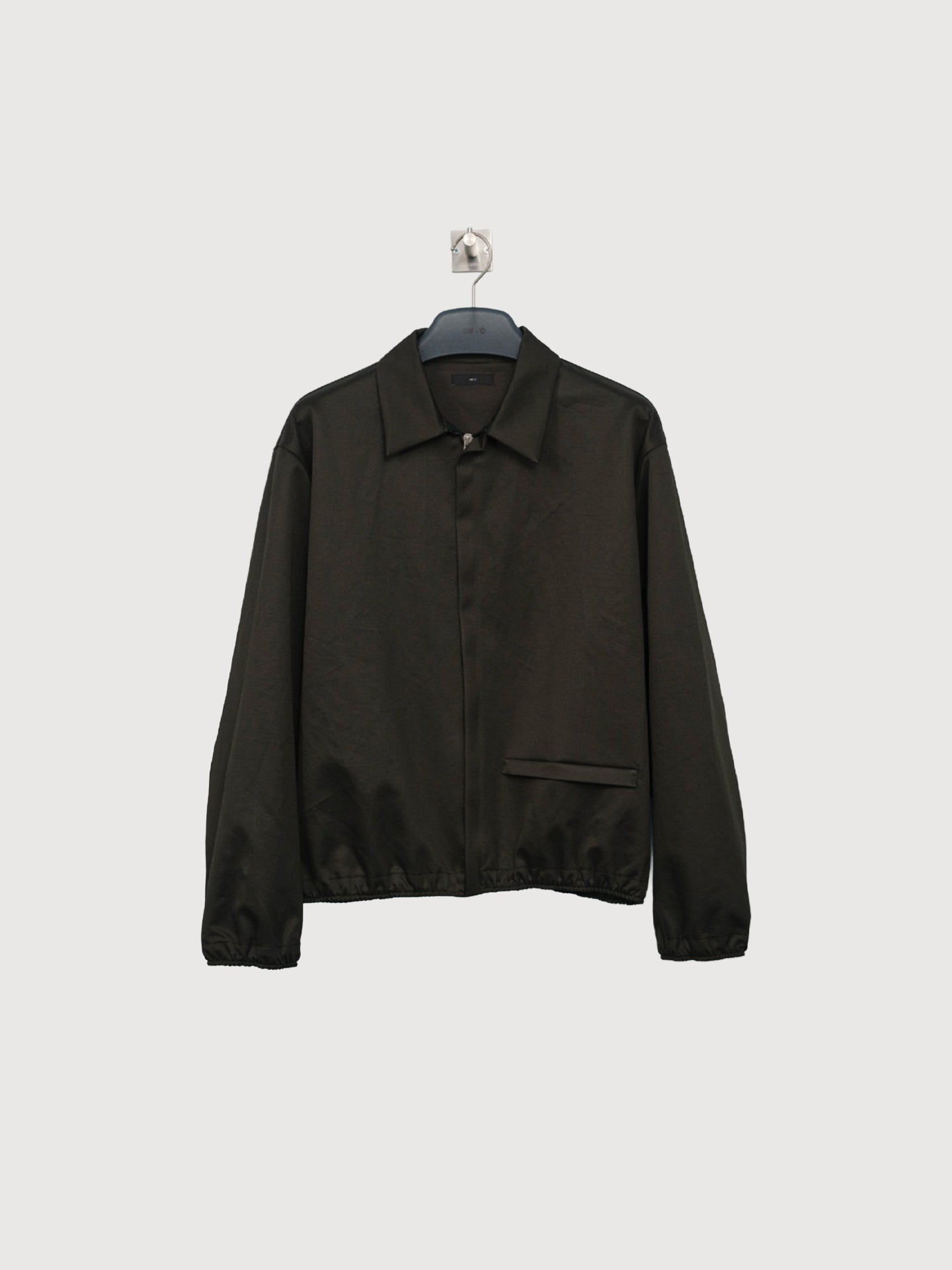 #color_black-olive