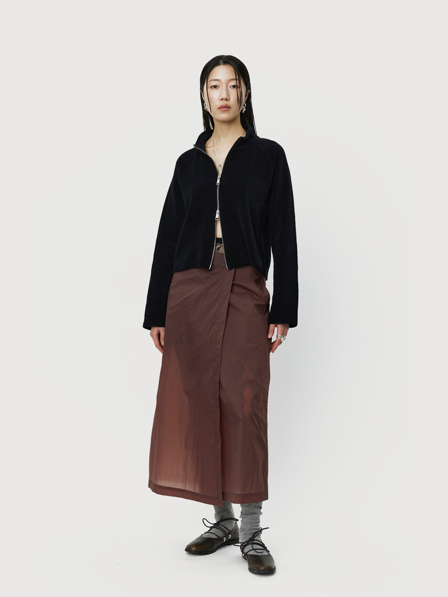 #color_merlot-crinkled-tech