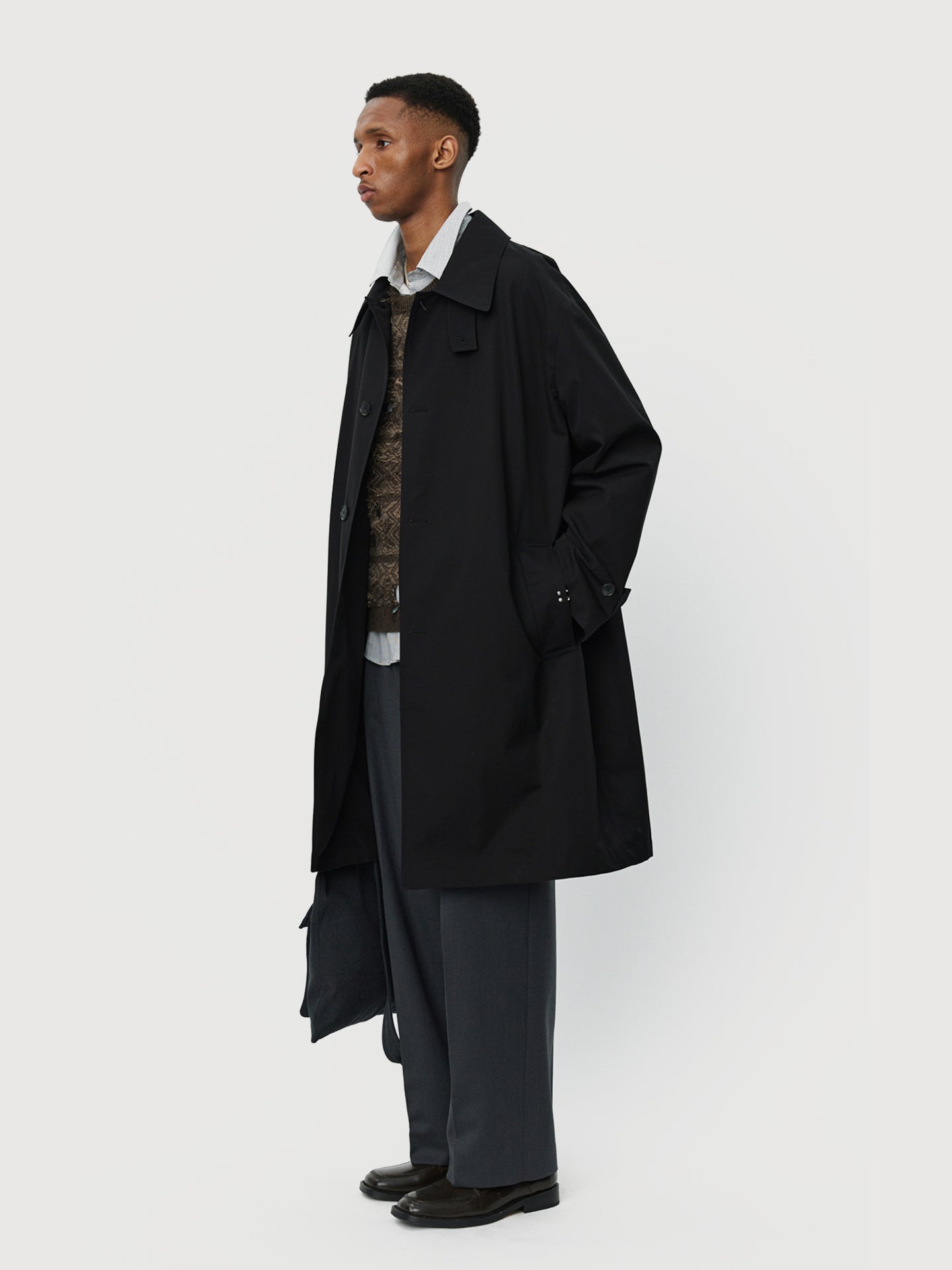 #color_black-gabardine