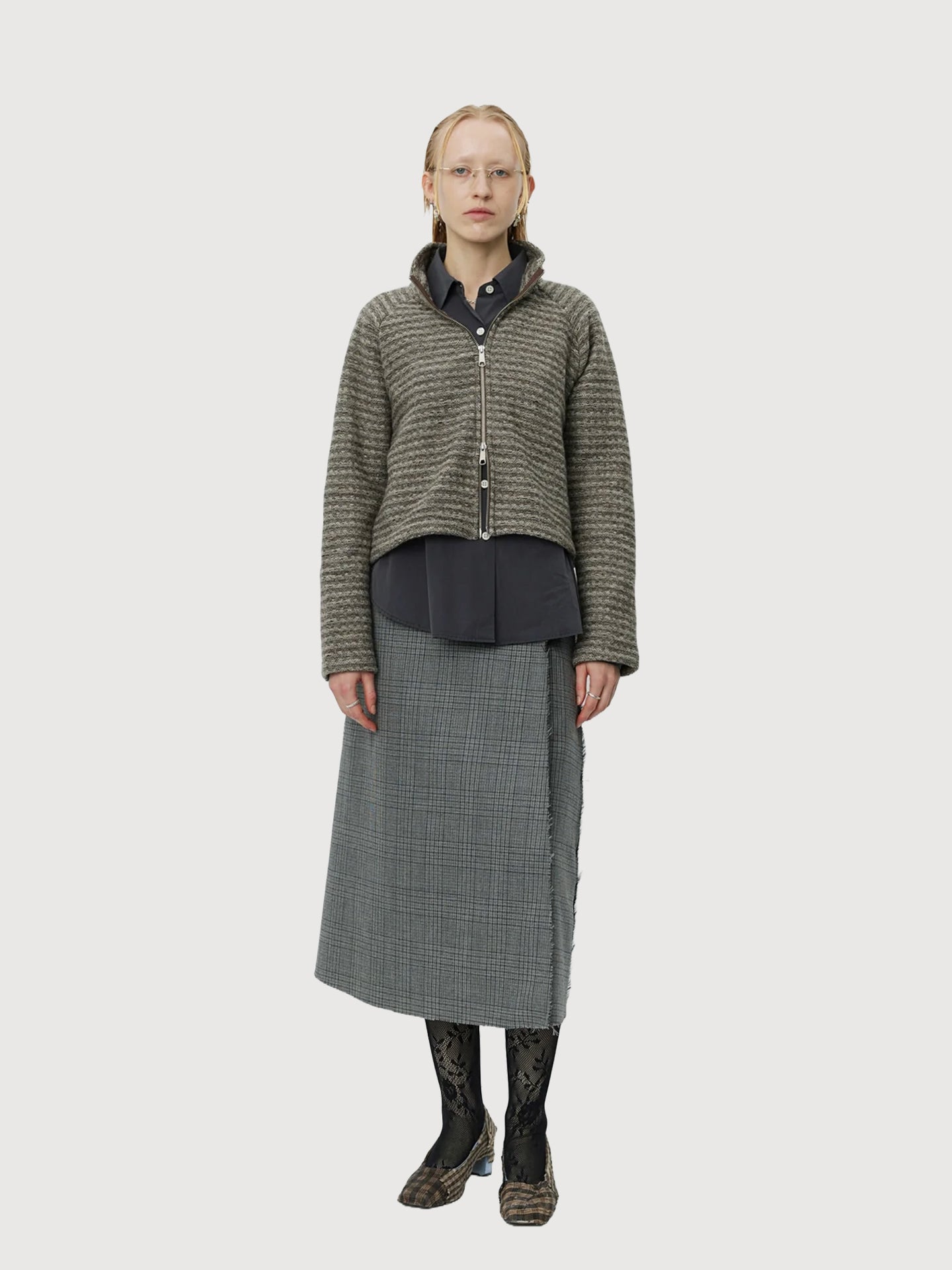 #color_shredded-brown-stripe