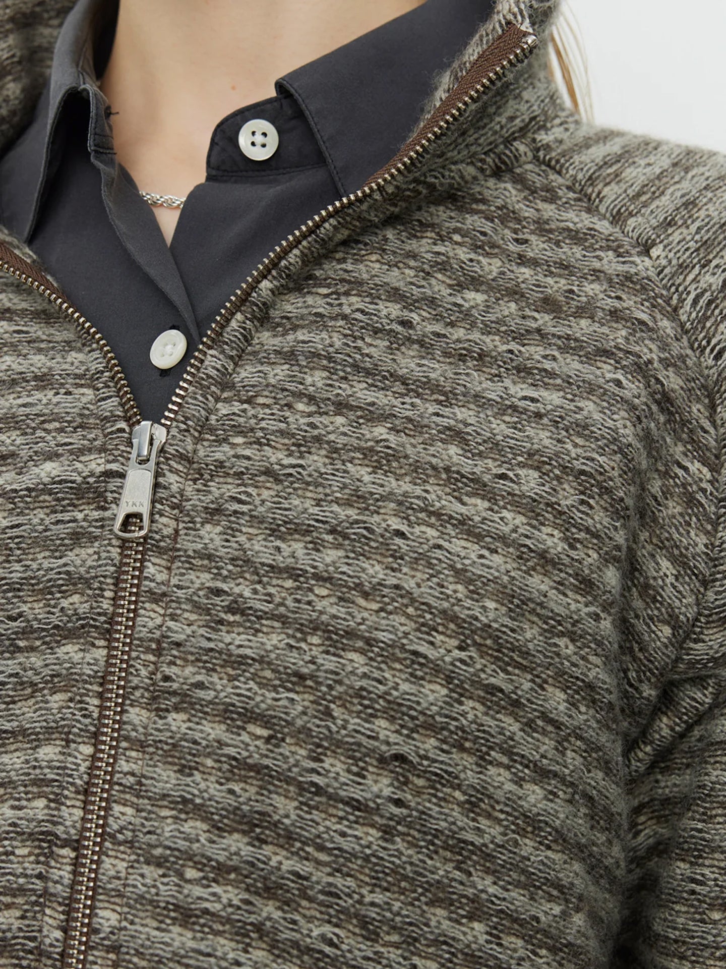 #color_shredded-brown-stripe