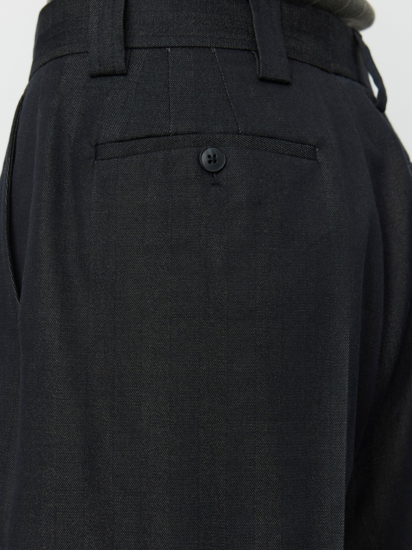 #color_black-solaro-herringbone