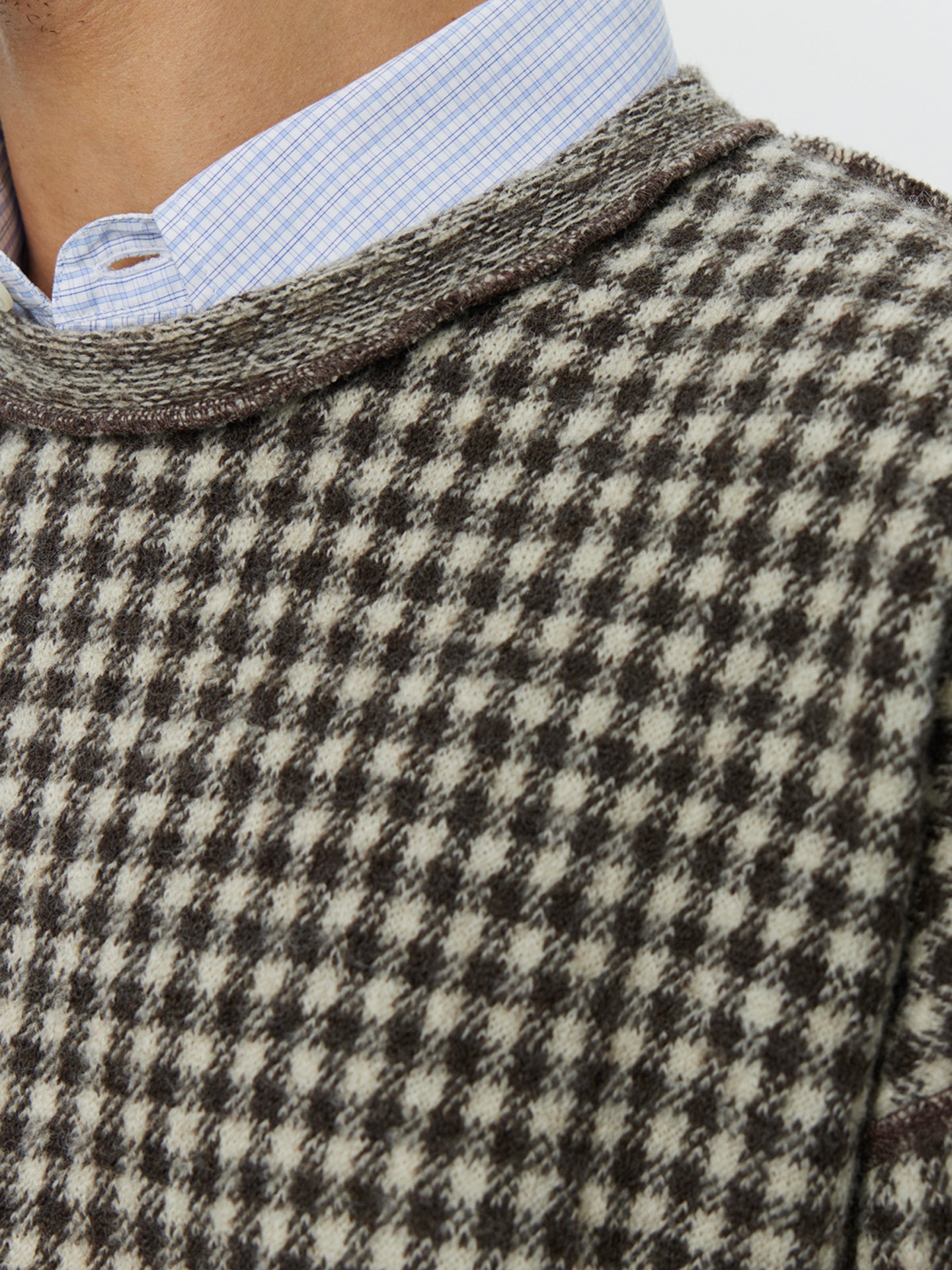 #color_brown-houndstooth-check