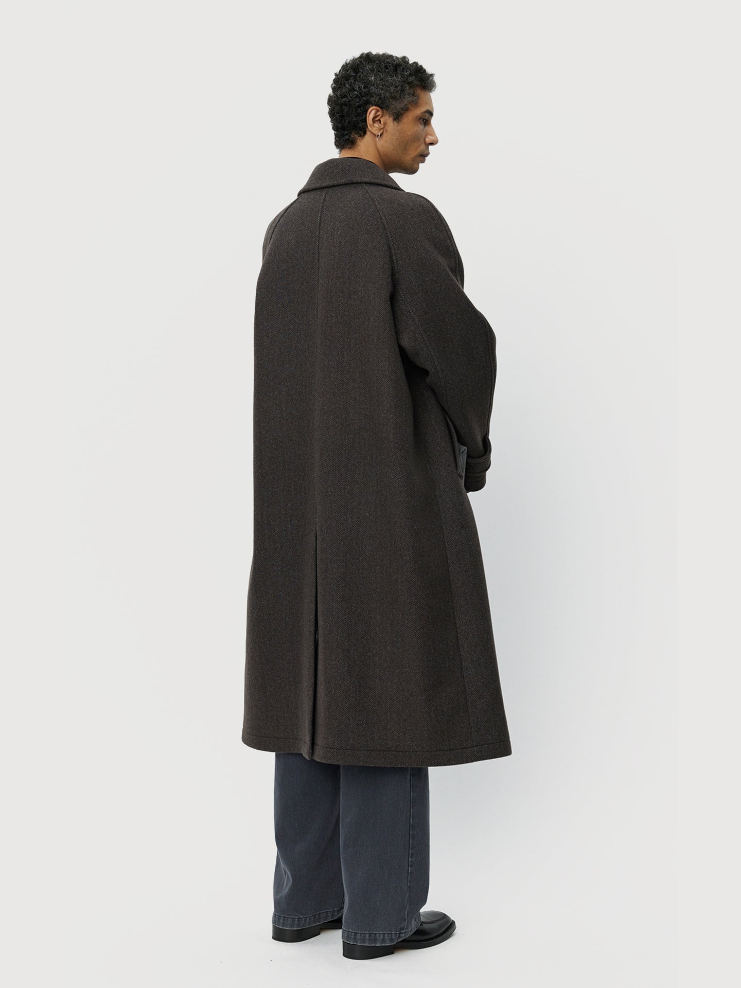 #color_brown-herringbone-recycled-wool