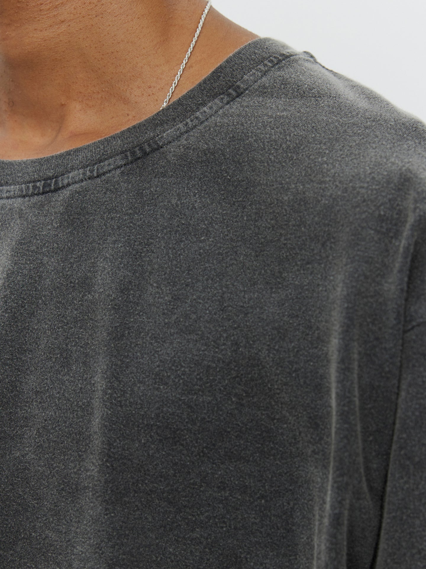 #color_washed-graphite