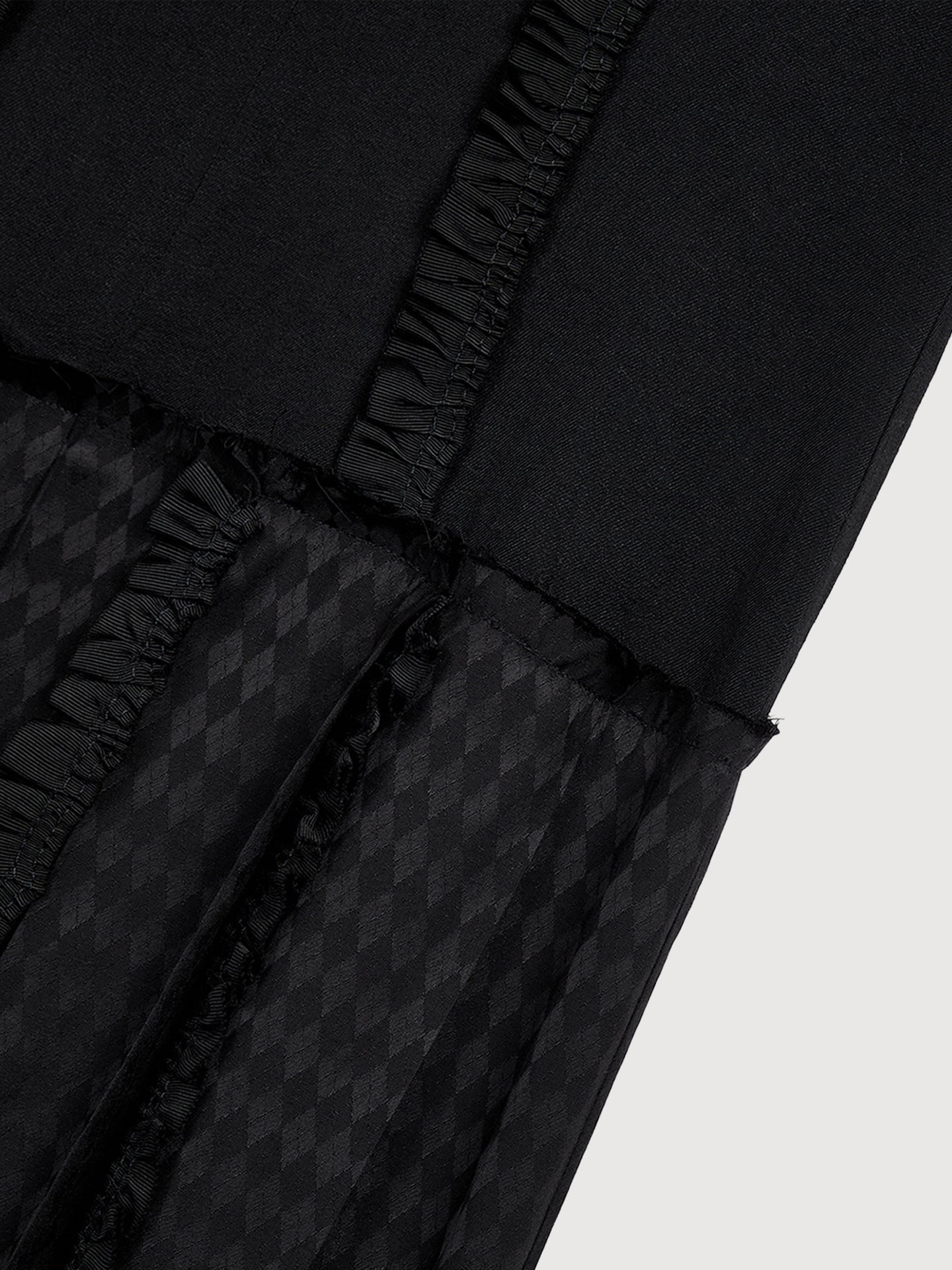 #color_black-blk