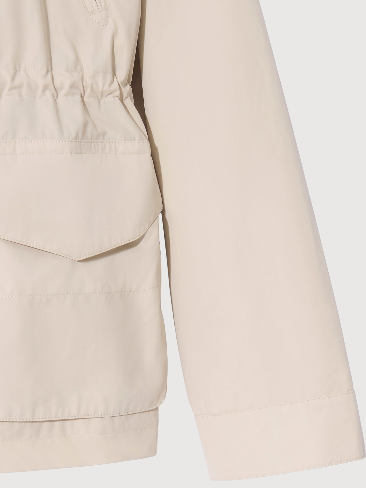 #color_ivory-suit