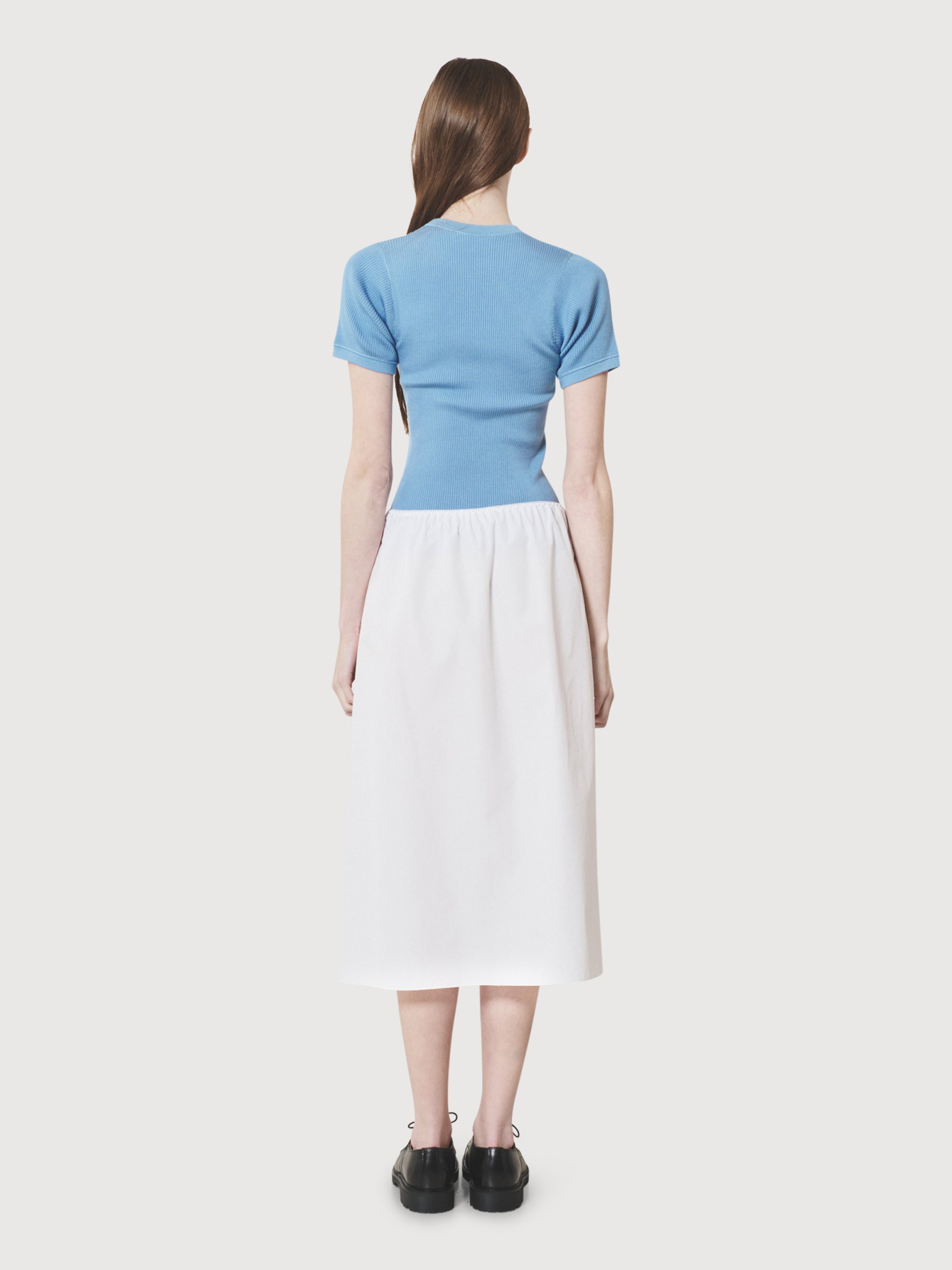 #color_avio-knit