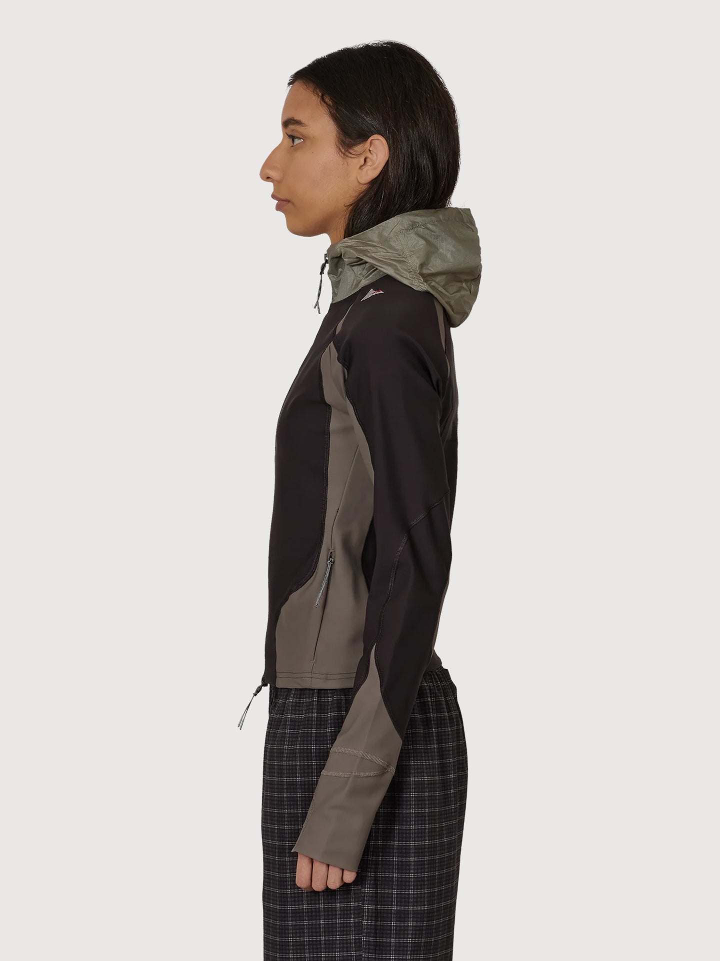 Spine Stretch Hooded Jacket