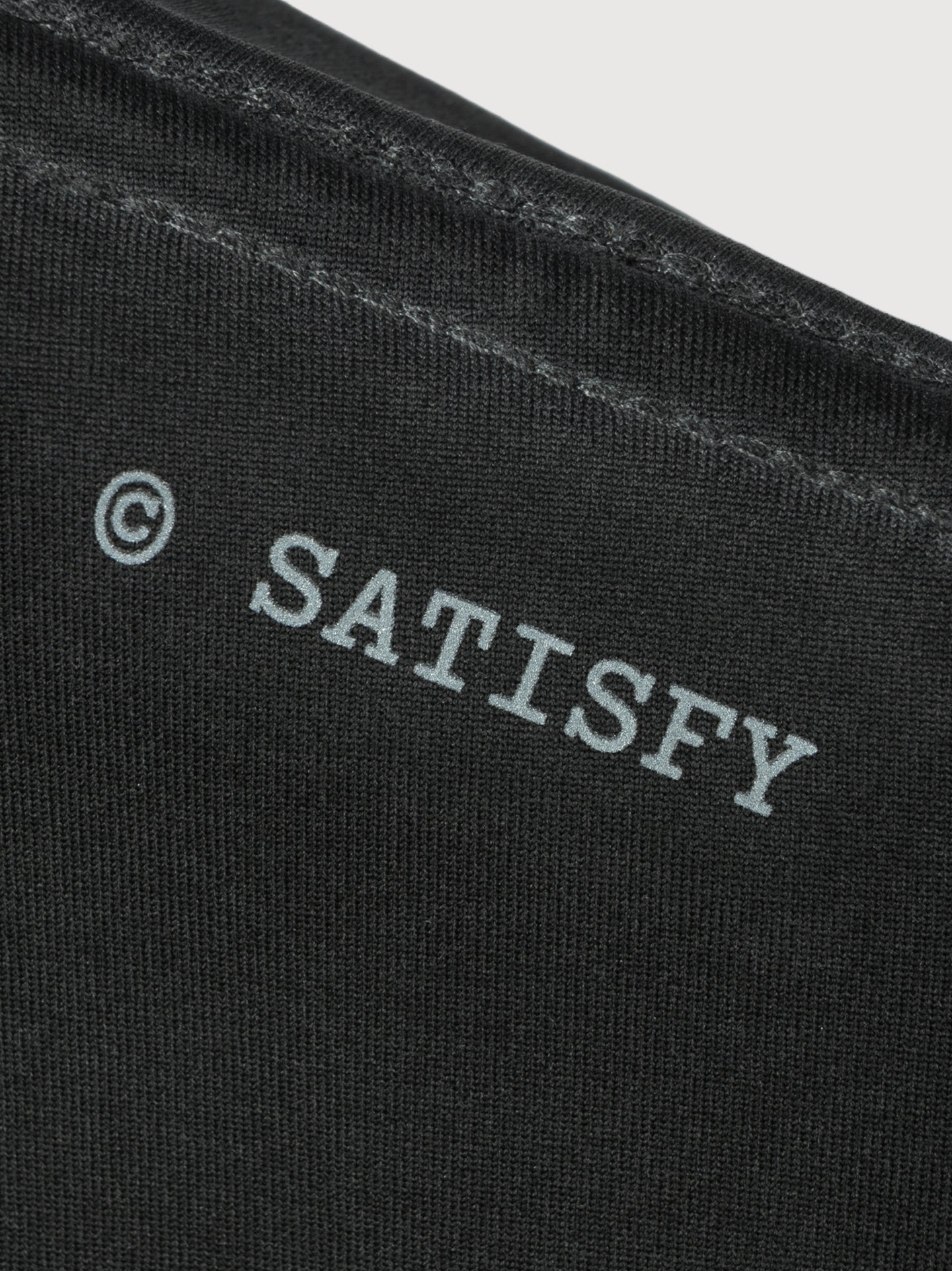 #color_pigment-black